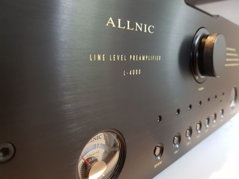 Allnic Audio L4000 + extra set of new tubes  -  beautiful !