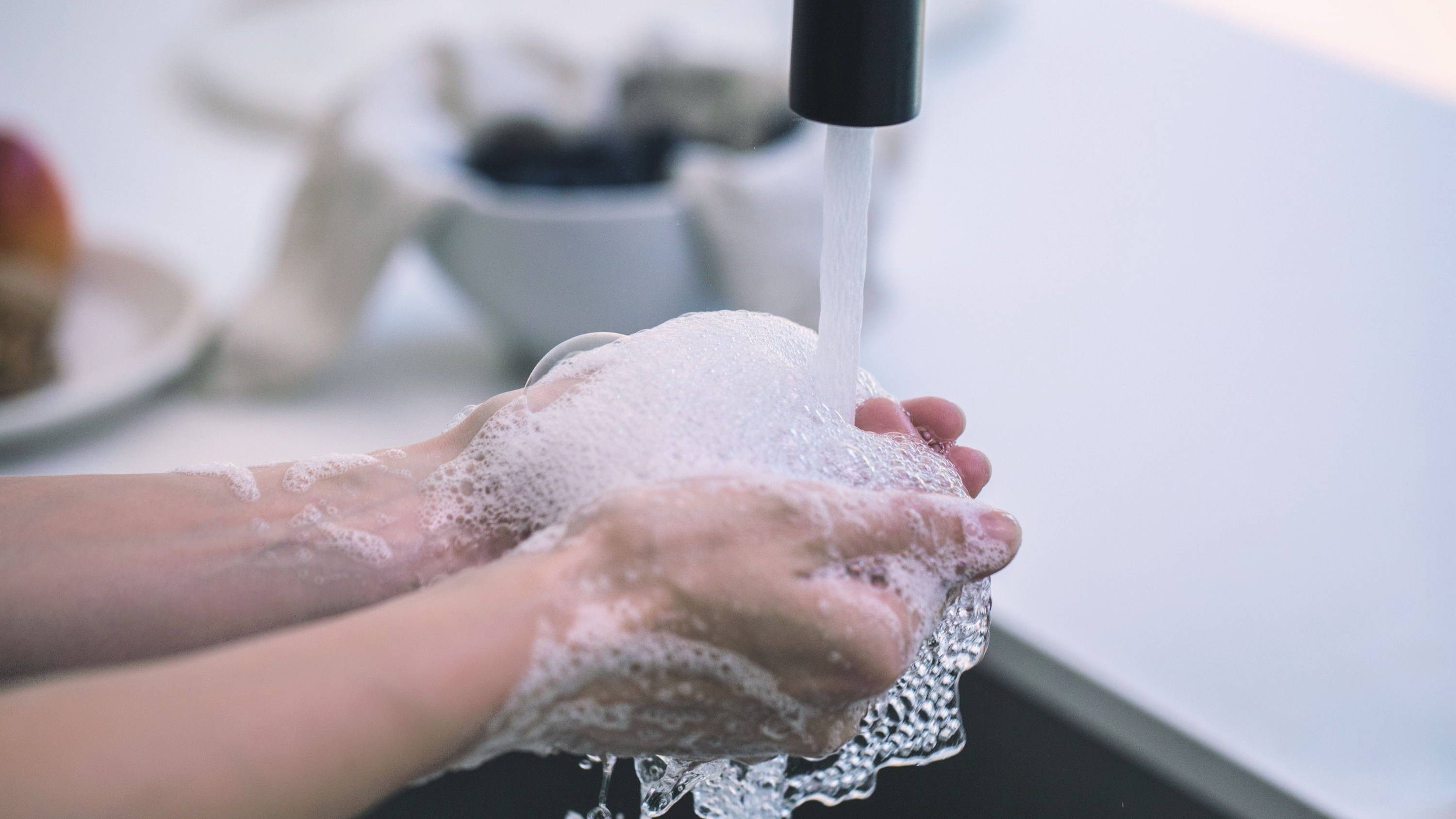 washing hand - lotus fun