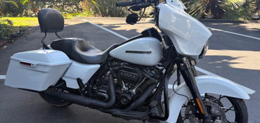 2020 HARLEY-DAVIDSON STREET GLIDE SPECIAL motorcycle for rent near Del Mar, CA
