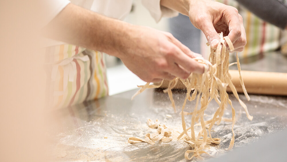 Corso di pasta fresca e ravioli 2026 - Trieste Corsi di cucina