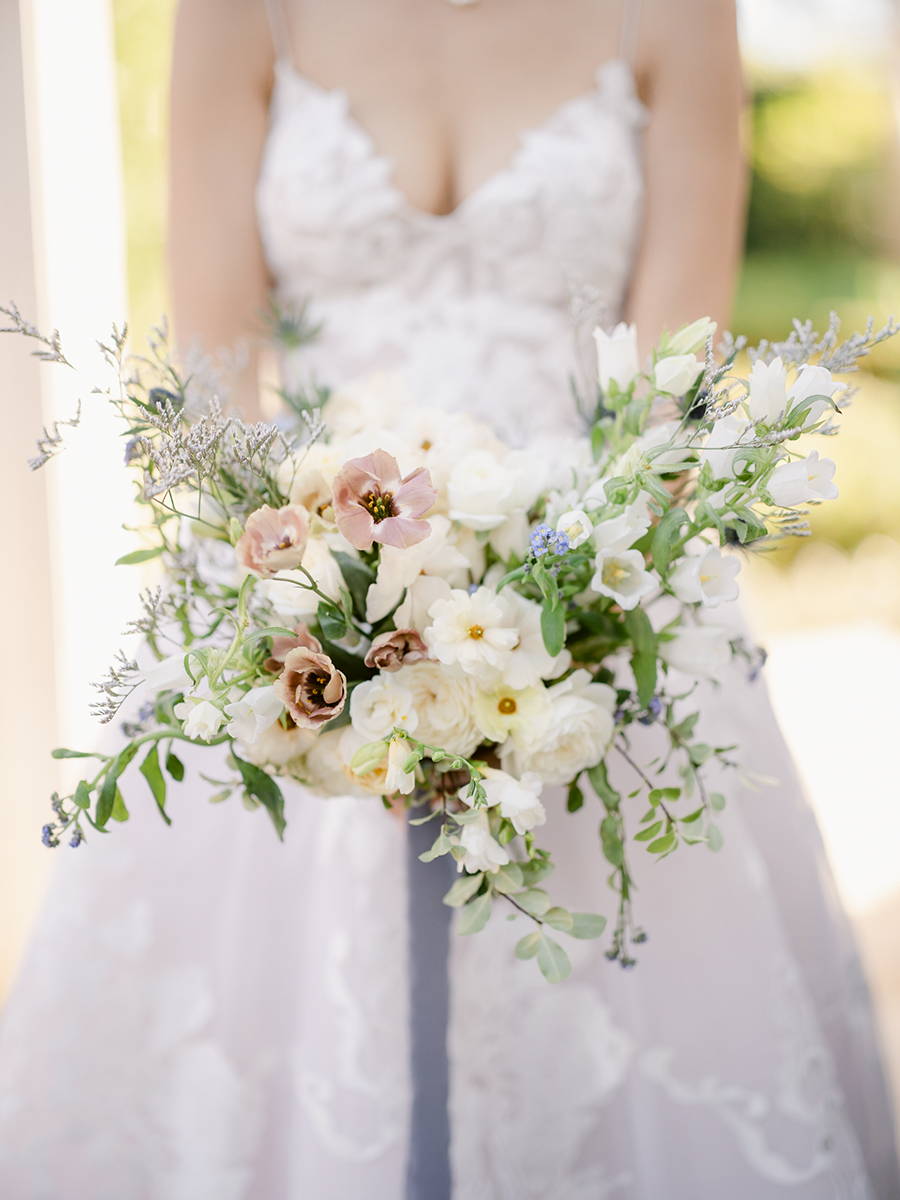 REFINED x Caroline Tran Bride & Flowers Shot