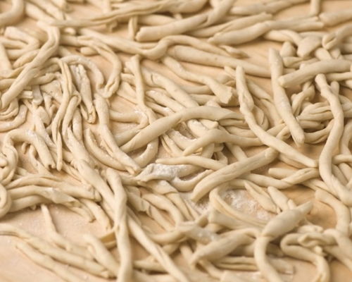 Cooking classes Gradara: Marche recipes to enjoy together: strozzapreti and crescia
