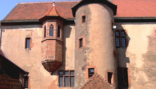 burg ronneburg innenhof