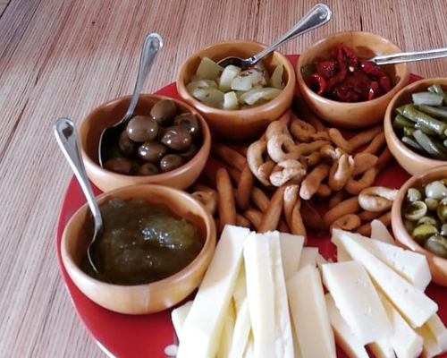 Cooking classes Barone: Aperitif and fresh pasta in the garden
