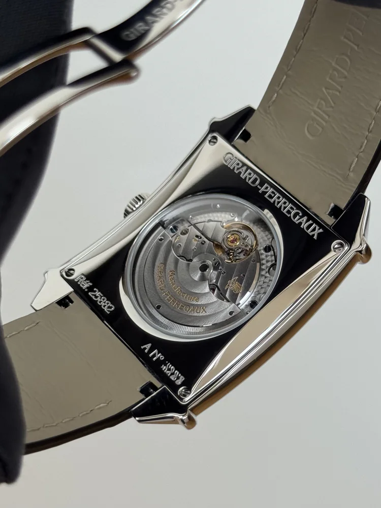 Girard Perregaux Vintage 1945