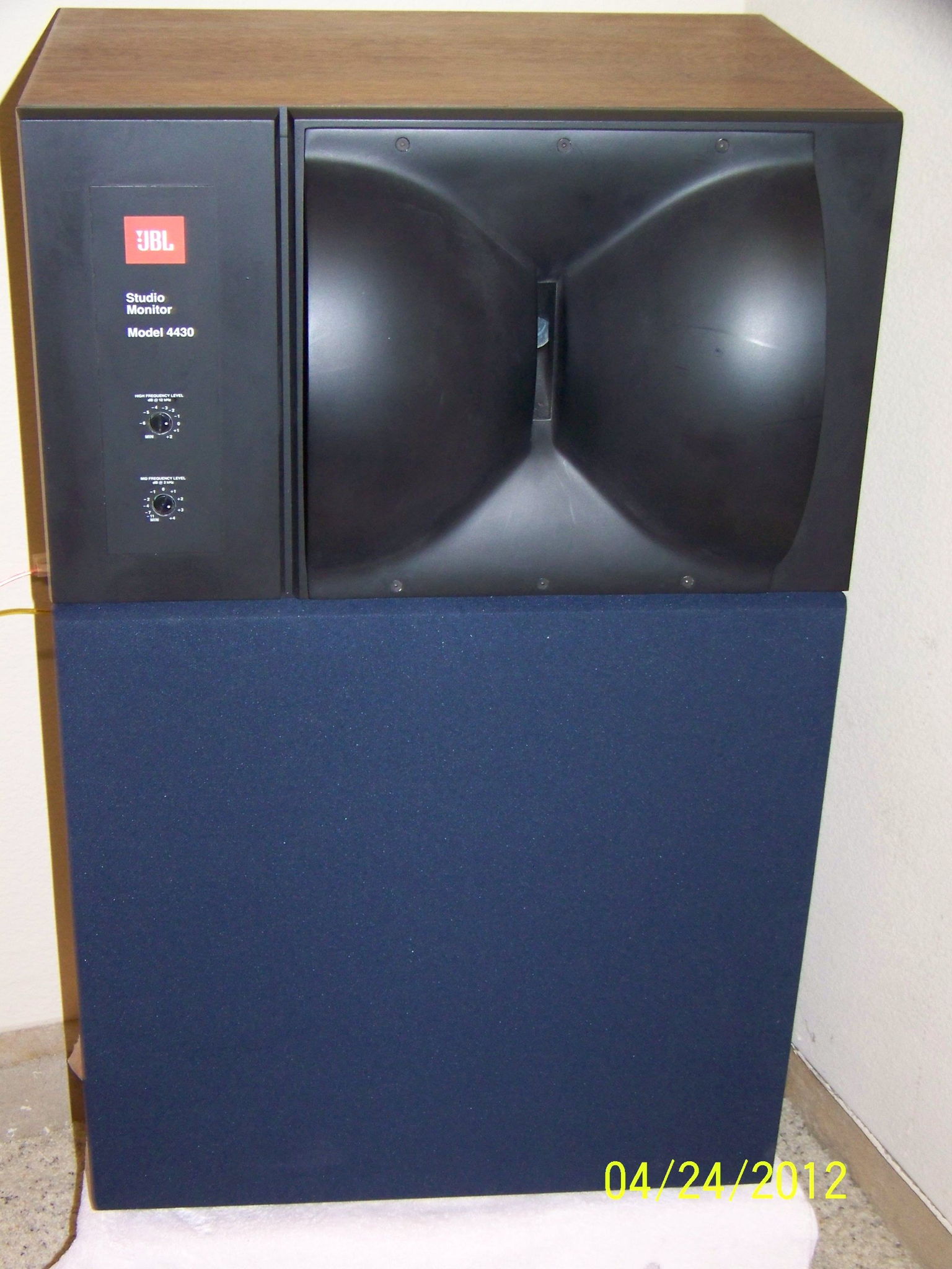 Jbl 4430 hot sale price