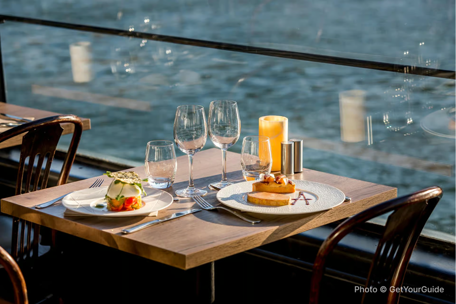 3-Course Lunch Cruise on the River Seine - photo 3