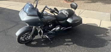 2021 HARLEY-DAVIDSON ROAD GLIDE motorcycle for rent near Tucson, AZ