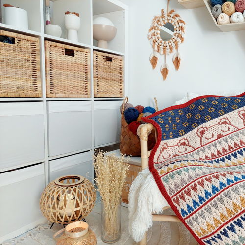 SLEEP TIGHT, LITTLE BEAR. Overlay mosaic crochet baby blanket pattern