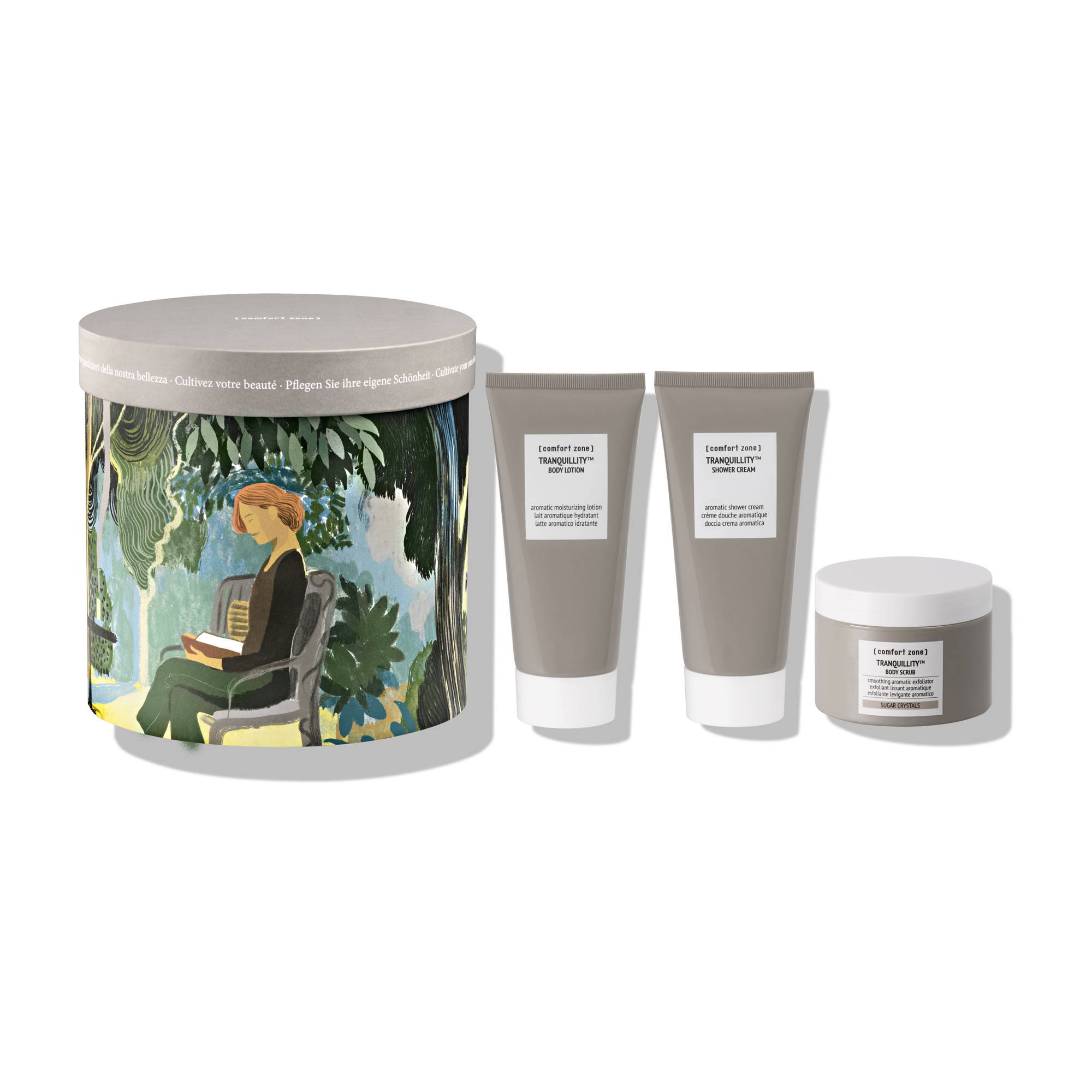 Aromatisches feuchtigkeitsspendendes Körperpflegeset mit Tranquillity™ Lotion, Duschcreme und Peeling in nachhaltiger Geschenkbox