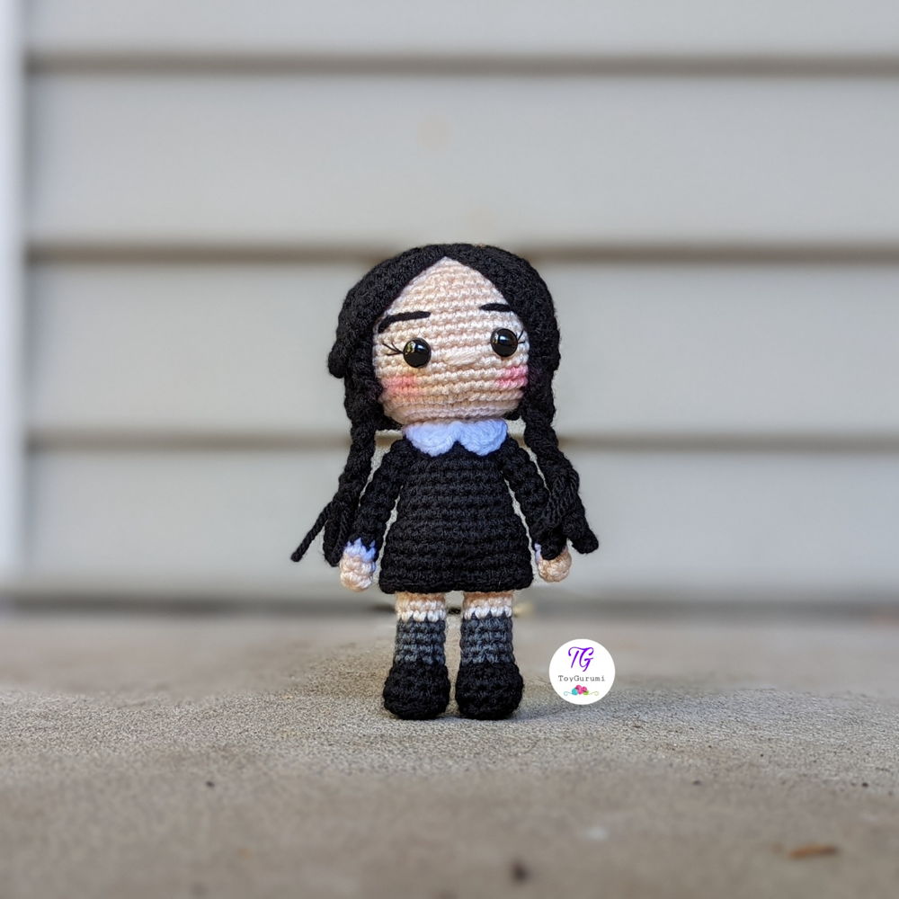 Wednesday Addams Amigurumi