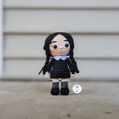 Woensdag Addams Amigurumi