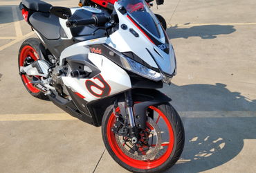 2025 APRILIA RS 457 motorcycle for rent near Streamwood, IL