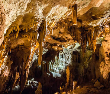 Ресавская пещера - водопад Великий Бук