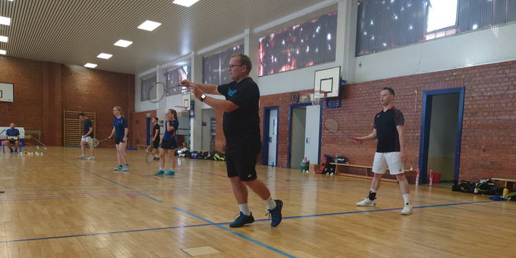 Saisonauftakt mit neuen und alten Gesichtern