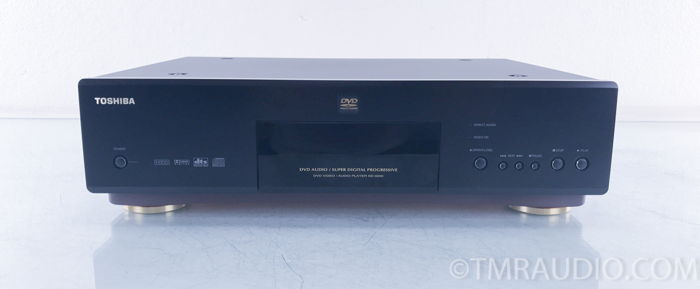 Toshiba  SD-9200N CD / DVD / HDCD / DVD-A Player; Remot...