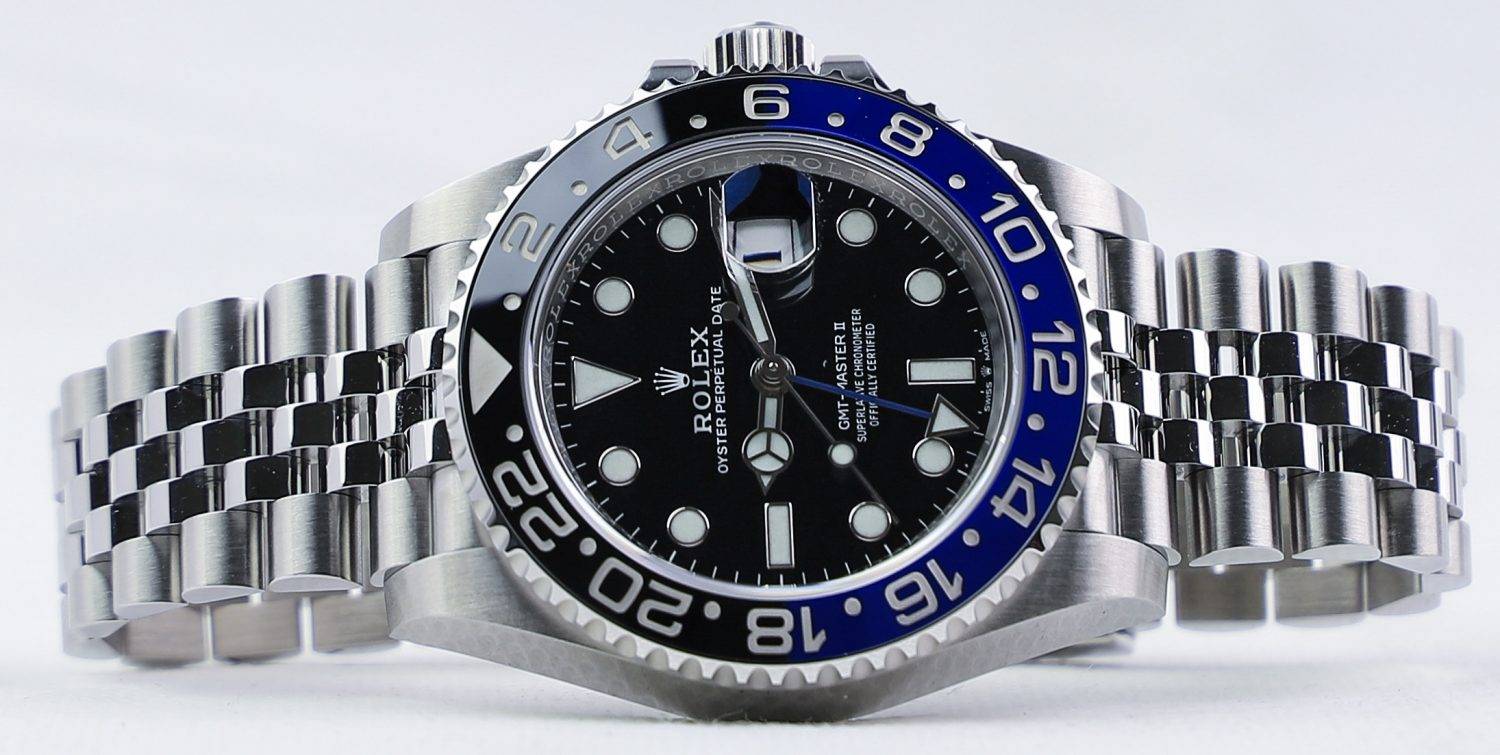 Differences Rolex Oyster vs Rolex Jubilee