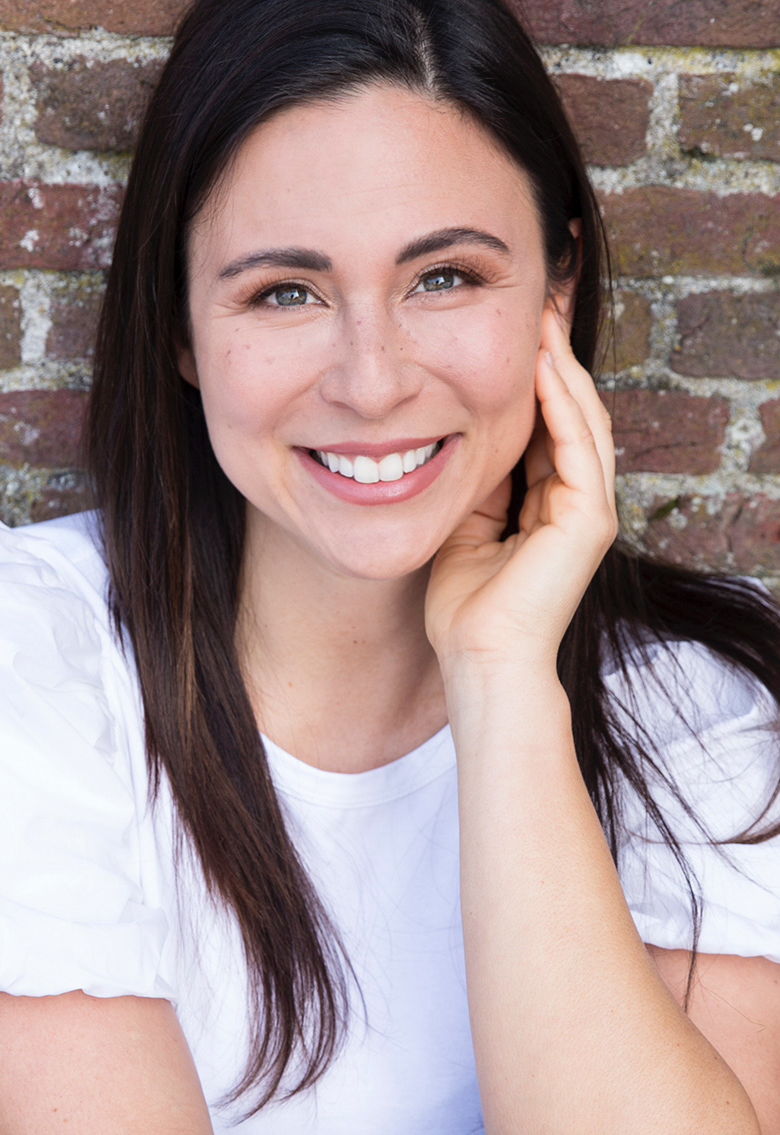 Whitney Bee