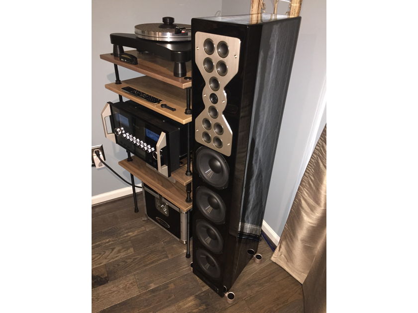 McIntosh XR-100 Speakers, Great Condition!!!