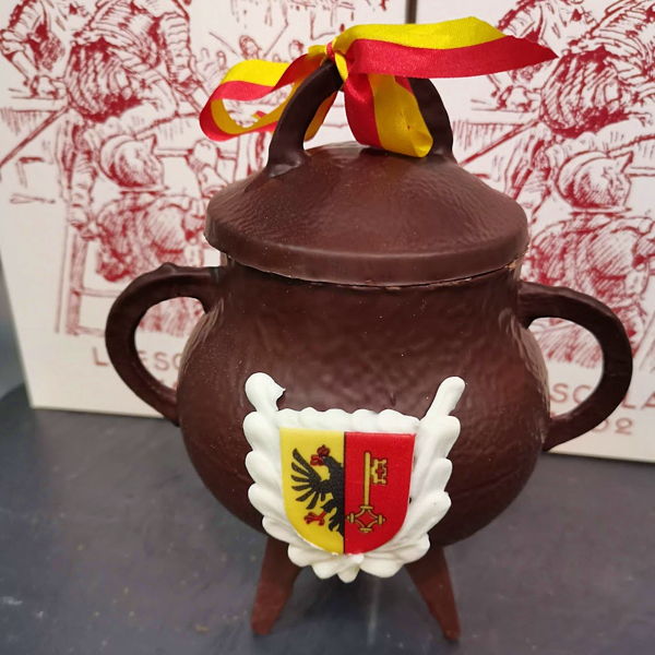 marmite-chocolat-noir-pour-5
