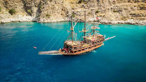 Pirate boat trip in Kemer