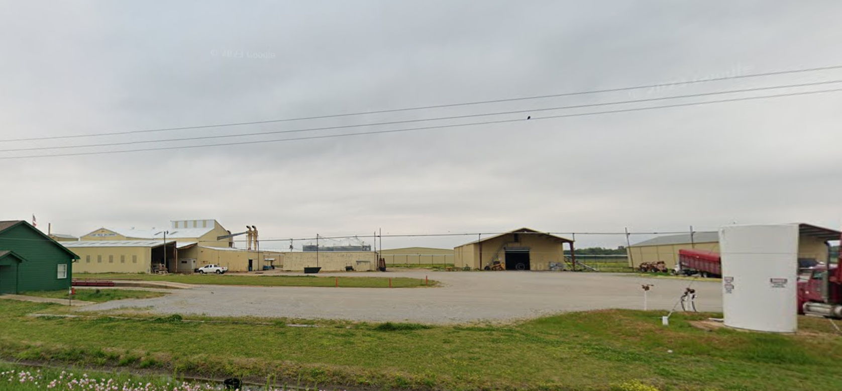 Rabbit Ridge Cotton Warehouse logo