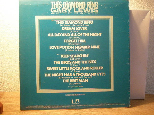 Gary Lewis And The - Playboys This Diamon d ring no bar...