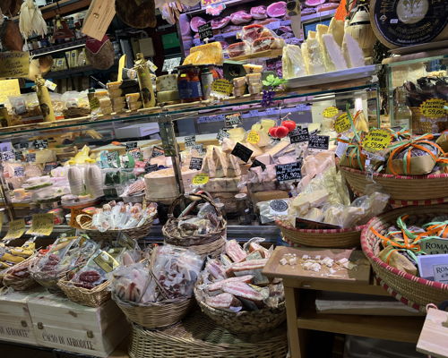 Food & Wine Tours Rome: Food Market Tour & Homemade pasta Cooking class in Rome !