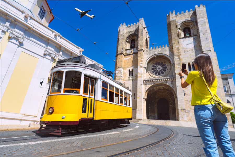 Private Tour: Highlights of Historical Lisbon in 4H with Transfer - photo 3
