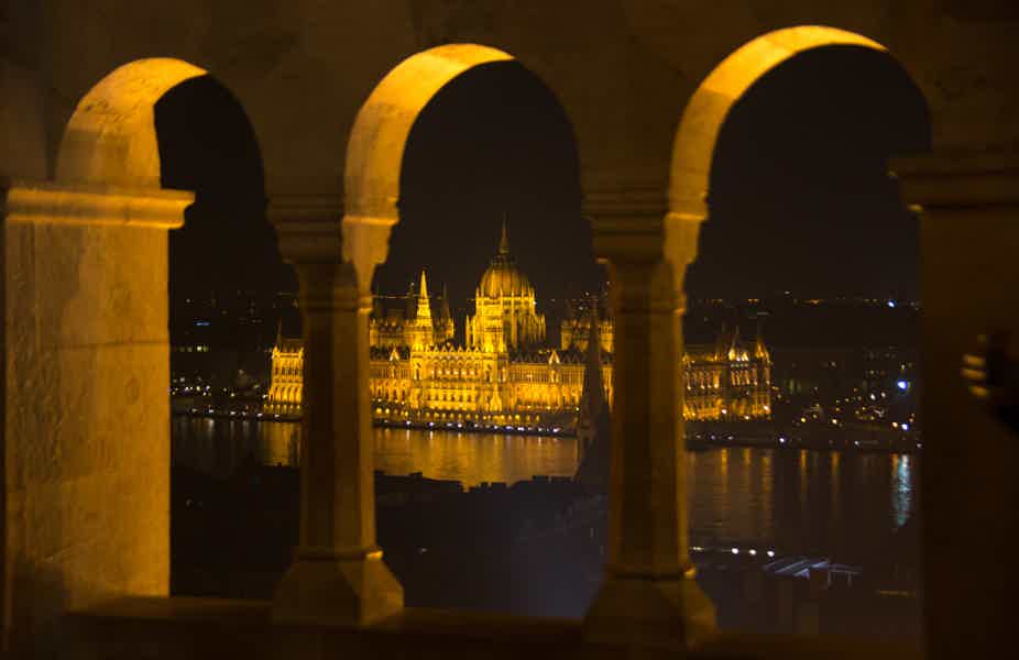 Buda Castle Vampires & Myths Evening Walking Tour - photo 5