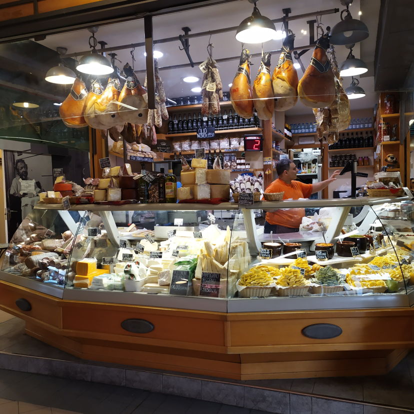 Food & Wine Tours Florence: The old Florentine Sant'Ambrogio market