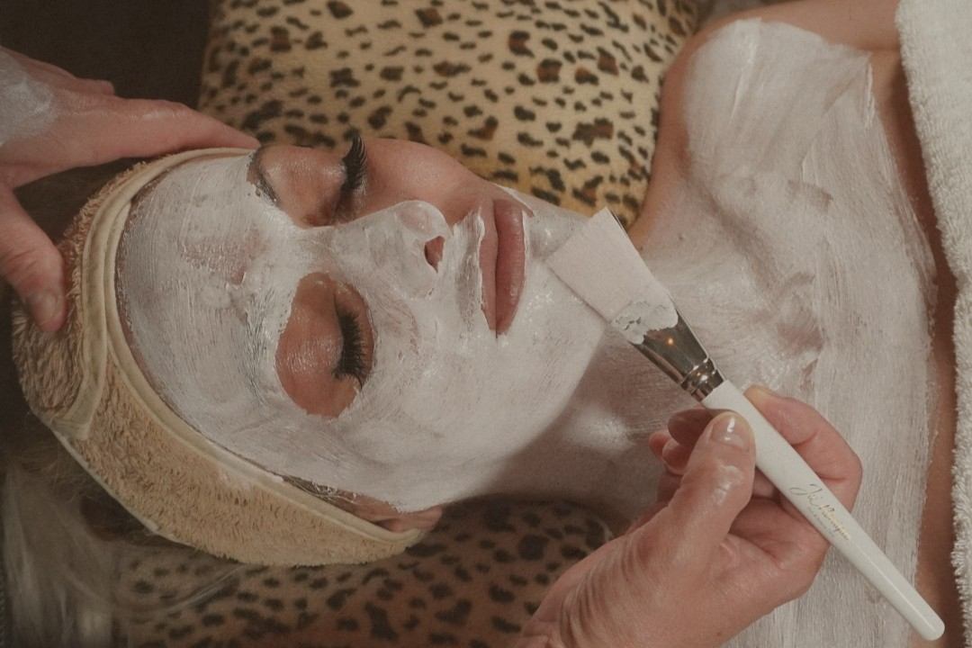 Ju'Monique Skin & Beauty Clinic Voucher - Image 8