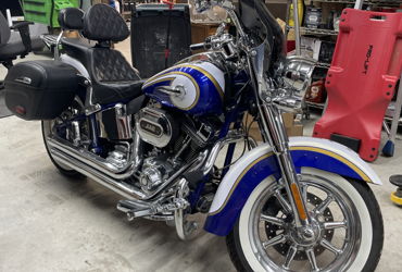 2014 HARLEY-DAVIDSON FLSTNSE CVO SOFTAIL DELUXE motorcycle for rent near St Hedwig, TX