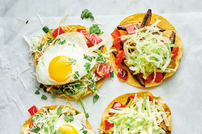 Tostadas with Fried Egg and Barbecue Sauce