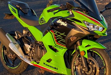 2021 KAWASAKI NINJA 400 ABS motorcycle for rent near Pittsburg, CA