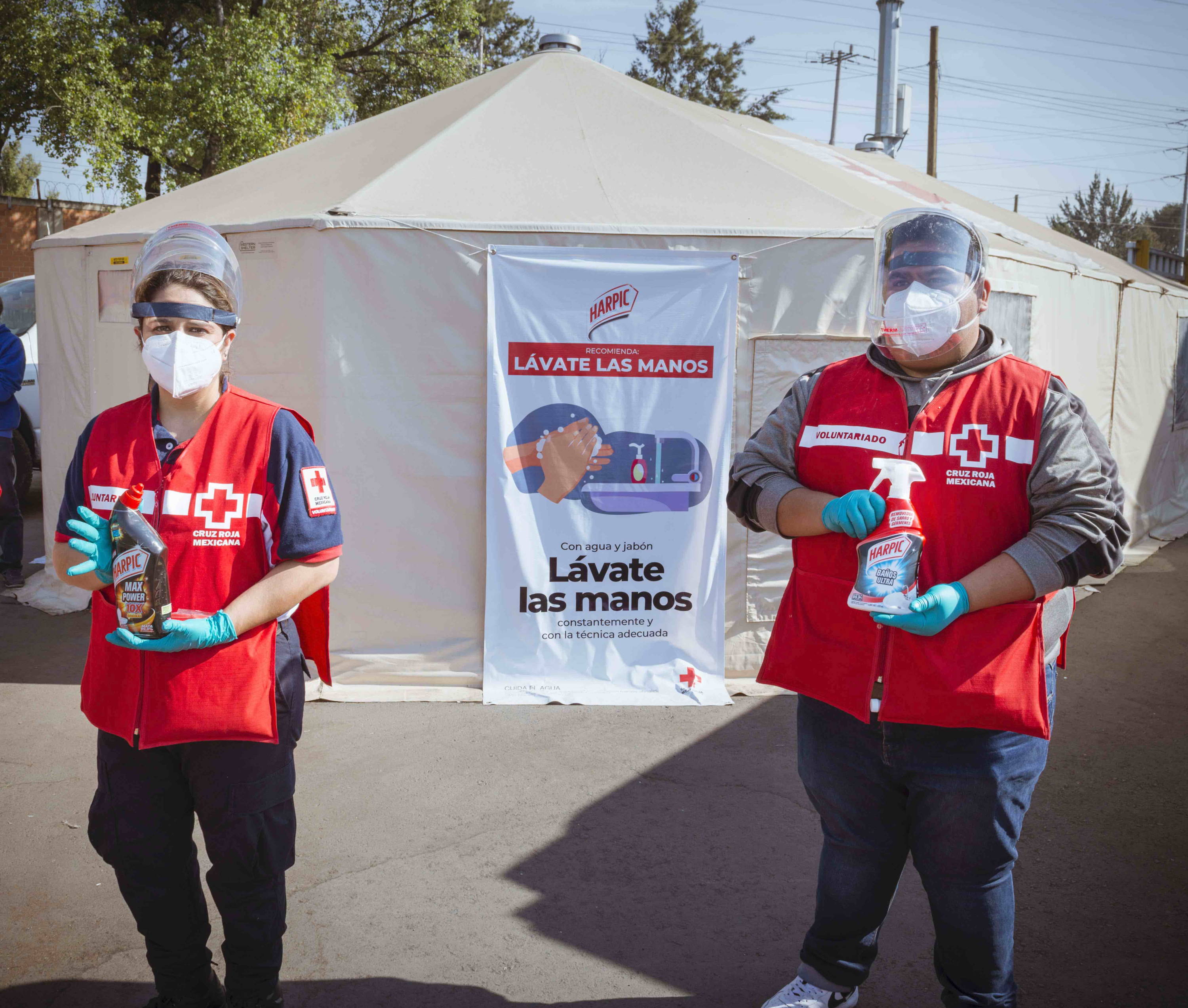 El centro de pruebas de la Cruz Roja y sus voluntarios