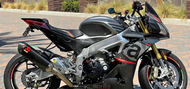 2017 APRILIA TUONO V4 1100 motorcycle for rent near Spring Valley, CA