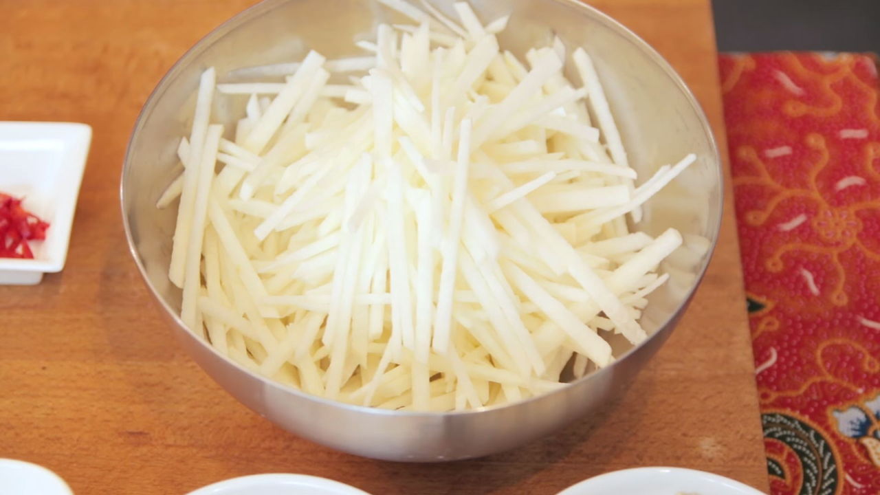 Kuih Pai Tee