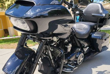 2022 HARLEY-DAVIDSON ROAD GLIDE SPECIAL motorcycle for rent near Kissimmee, FL