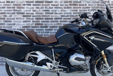 2018 BMW R 1200 RT motorcycle for rent near Oak Point, TX