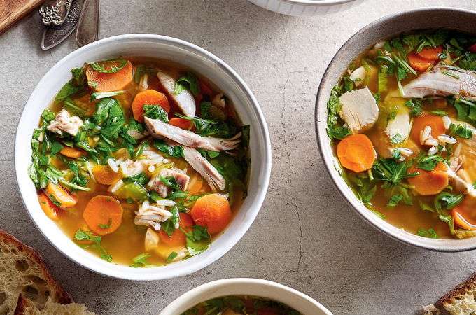 Soupe-repas au poulet et au riz