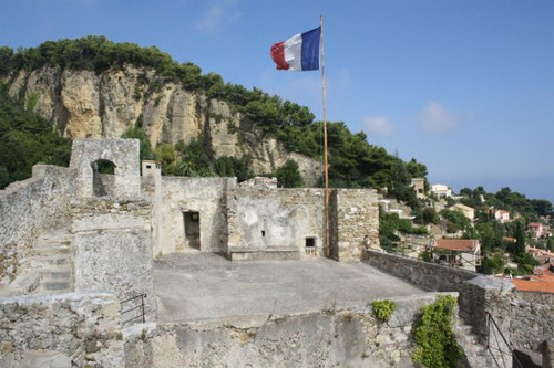 Жемчужина Франции: город Ментон и замок Рокебрюн
