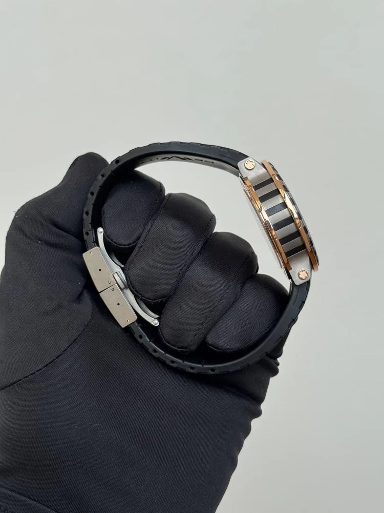 Dewitt Academia Chronographe LE 999 pcs