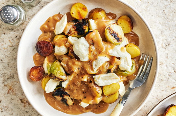 PoutineGrelotChouxBruxelles_RIC_E1_2024_42269_JMP.jpg