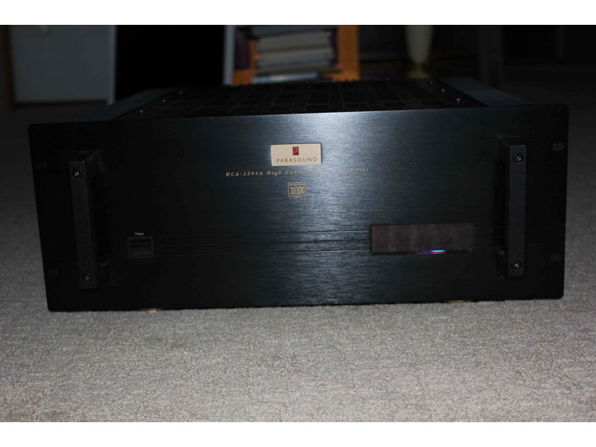 Parasound 2205A 5 Channel Amplifier