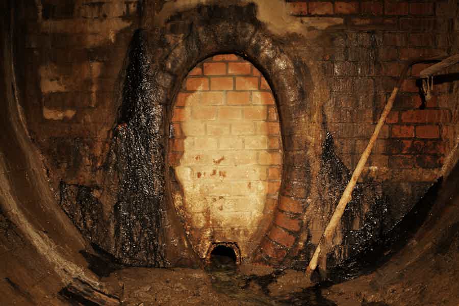 Prague: Old Town, Medieval Underground & Dungeon Tour - photo 6