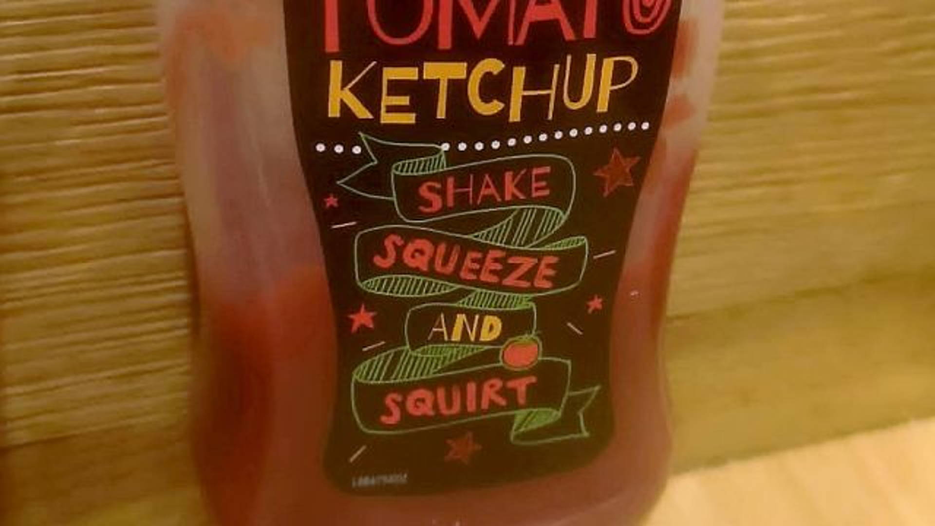Featured image for Apparently, Pizza Hut’s Ketchup Bottles Are Oversexualized. Also, Pizza Hut Has Ketchup?
