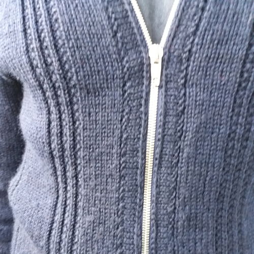 LEONFORTE, a zipped cardigan in a textured pattern for men