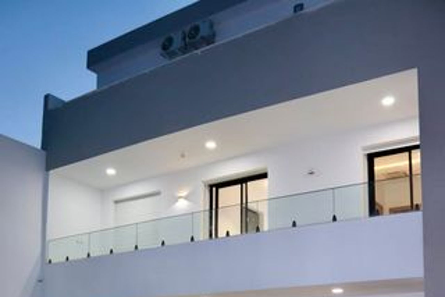 slider-image