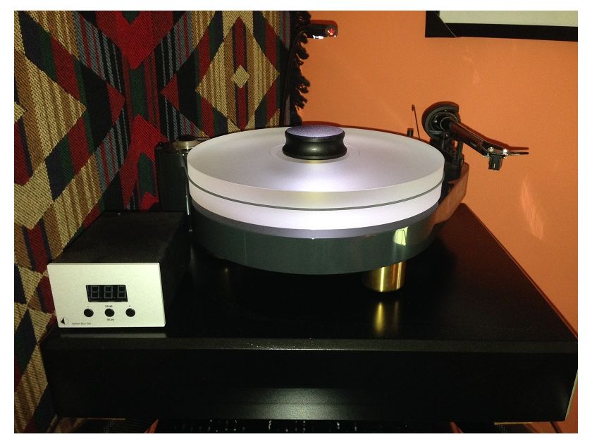 Pro-Ject Audio  RM 9.1/Dust Cover/Speed Box SE II, Mapleshade  Threaded Heavyfoot Footers